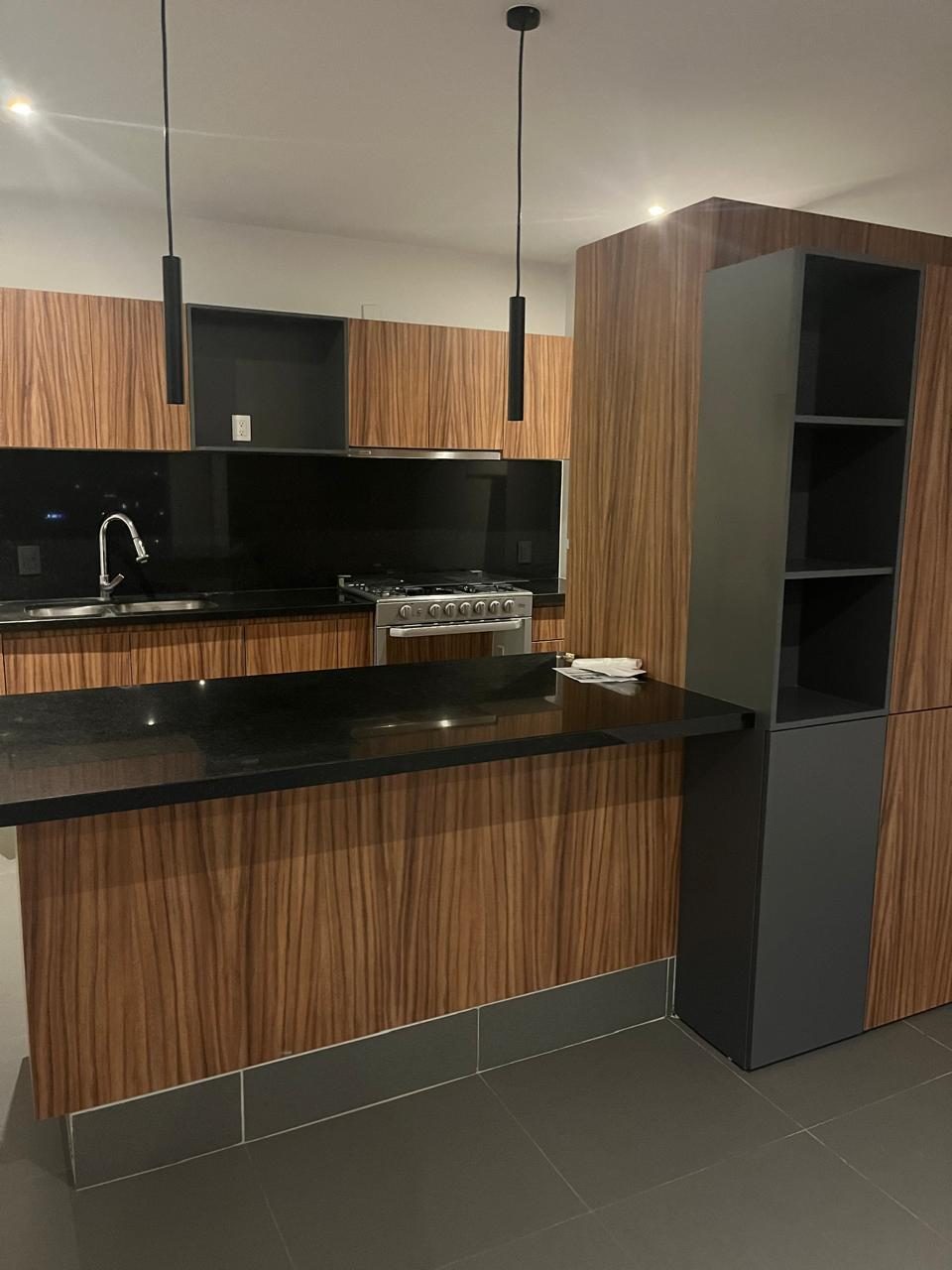 Cocina equipada, departamento en renta administrado en Chapalita Guadalajara
